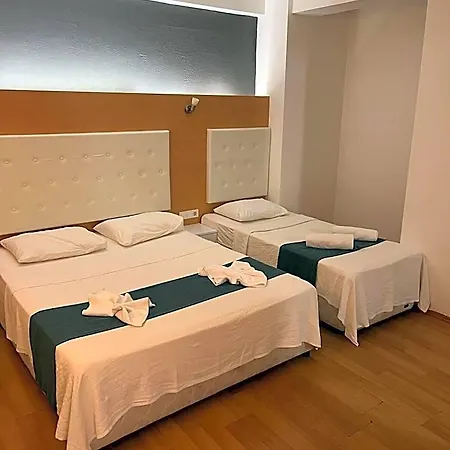 Hotel Ugur *