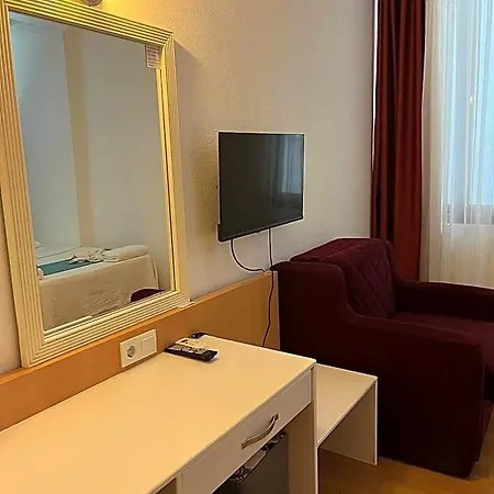 Hotel Ugur Kas