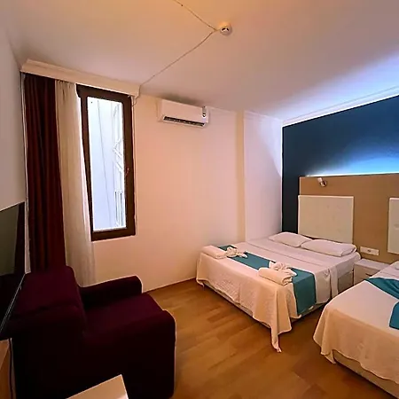 Ugur Hotel Kas